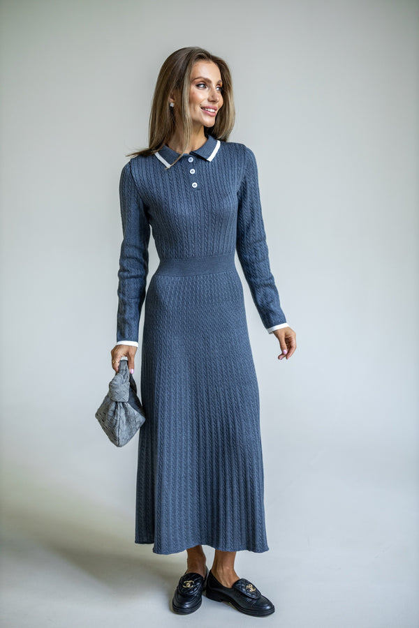 Constance Contrast-Collar Knit Midi Dress – Blue