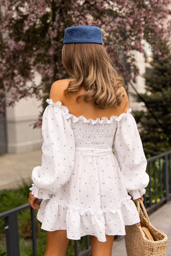 Rochie din muselină crem Wildberry cu umeri goi