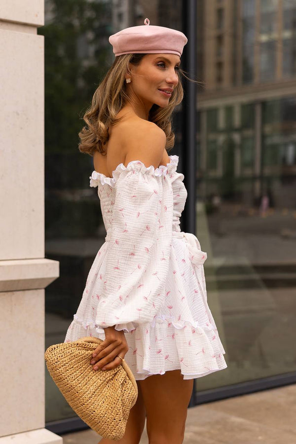 Rochie roșie cu umeri goi, din muselină, cu imprimeu floral
