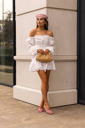 Rochie roșie cu umeri goi, din muselină, cu imprimeu floral