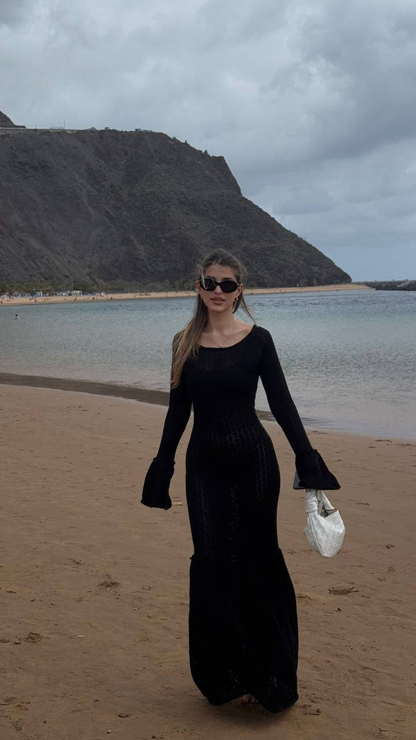 Black Muse Geniş Kollu Uzun Elbise