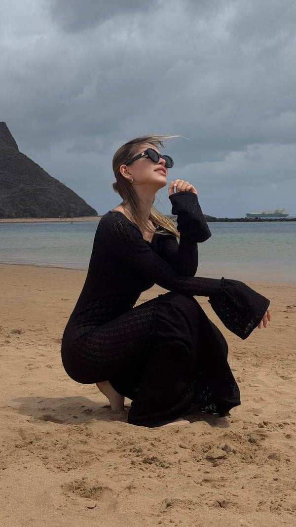 Black Muse Geniş Kollu Uzun Elbise