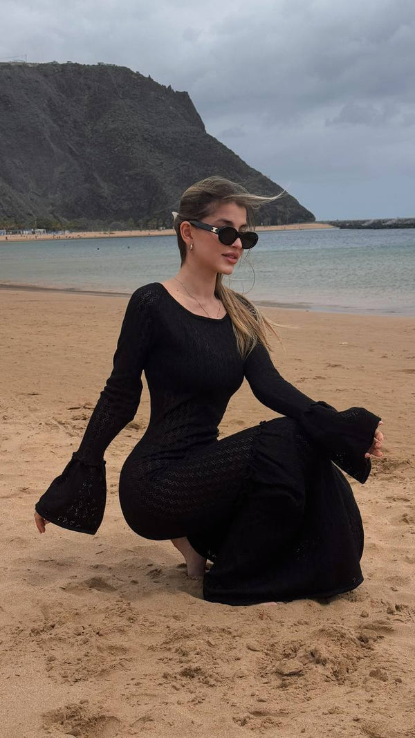 Black Muse Geniş Kollu Uzun Elbise