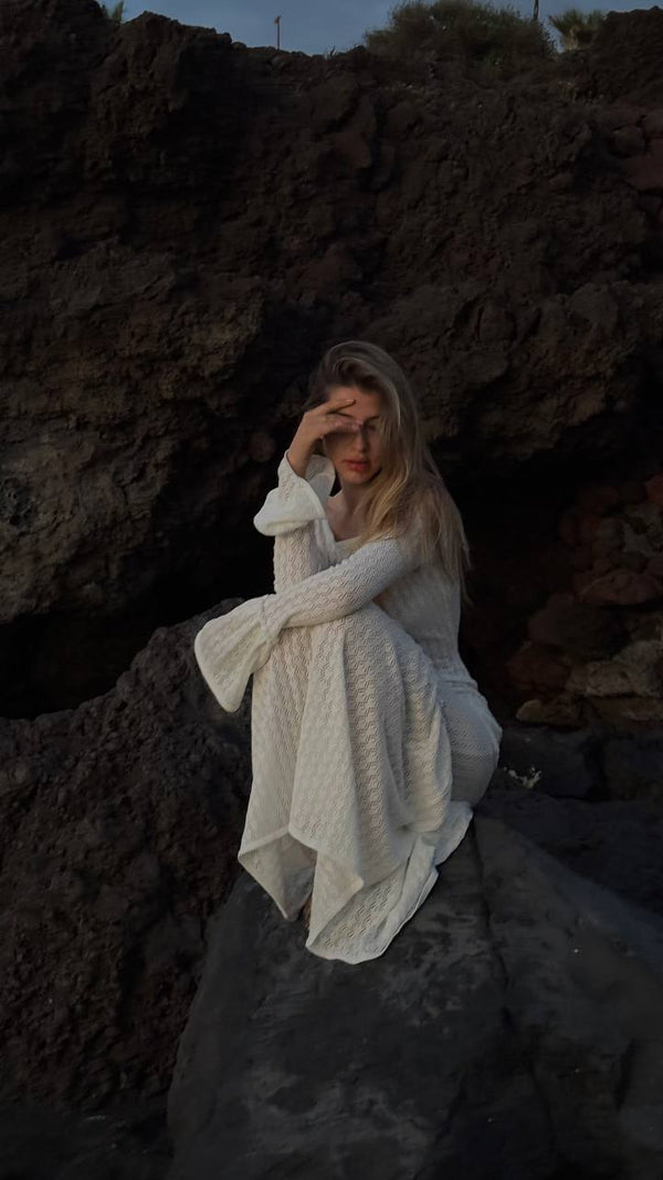 Rochie maxi cu mâneci evazate Muse fildeș