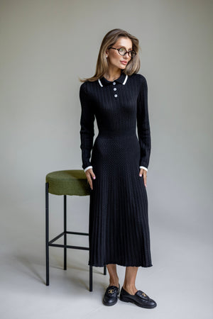 Constance Contrast-Collar Knit Midi Dress – Black