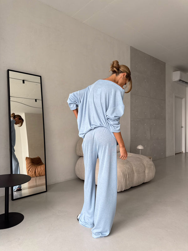 Céleste Off-Shoulder Knit Set – Sky Blue