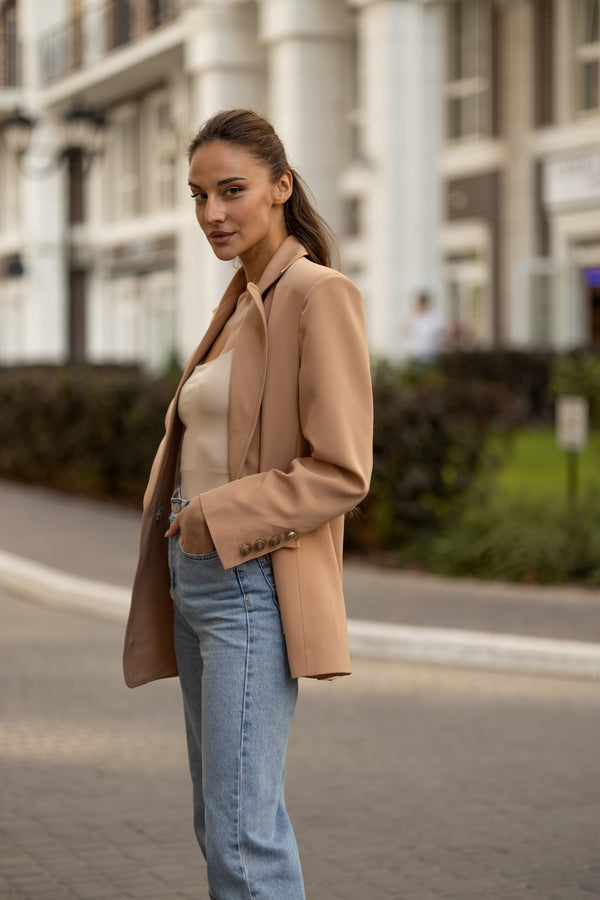 Gwendoline Double-Breasted Oversized Blazer – Champagne