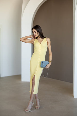 Léonie Buttoned Knit Midi Dress – Yellow