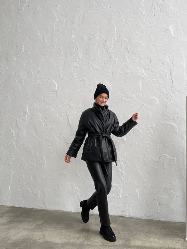 Théodora Quilted Belted Jacket – Black