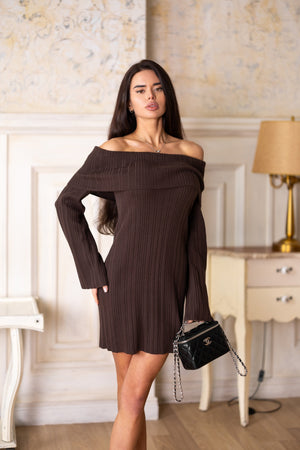 Noor Off-Shoulder Knit Dress – Brown