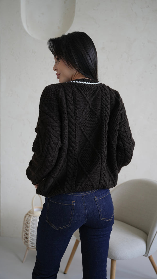 Beatrice Contrast-Trim Cable Sweater – Black