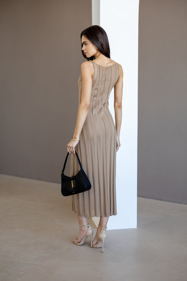 Livia Ribbed Maxi Dress – Camel
