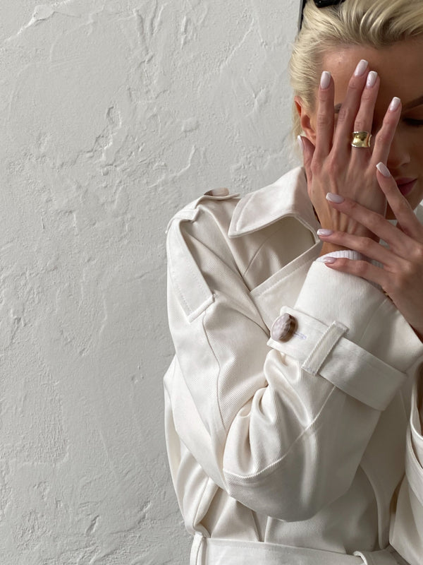 Dorothée Belted Faux-Leather Trench – White