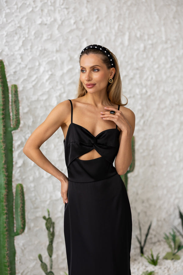 Clémentine Twist-Front Slip Dress – Black