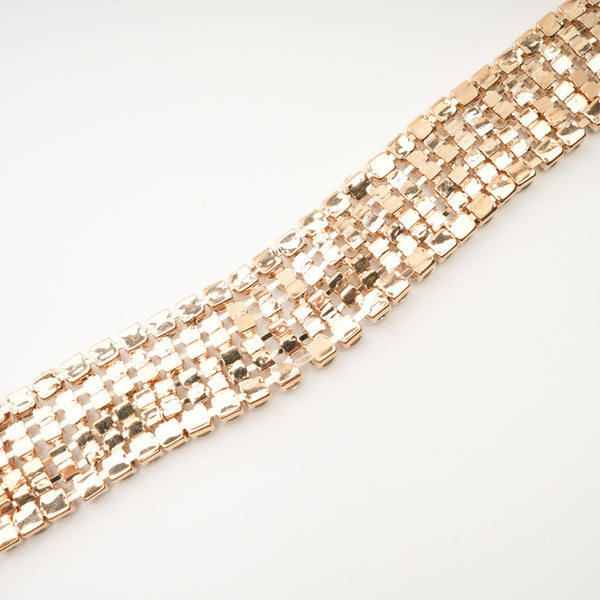 Choker auriu cu cristale decorative