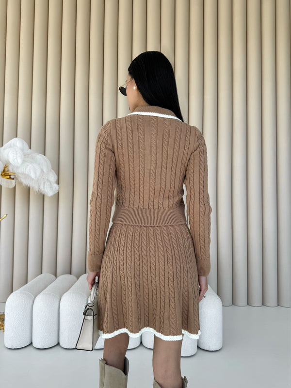 Coco Contrast-Trim Knit Set – Camel