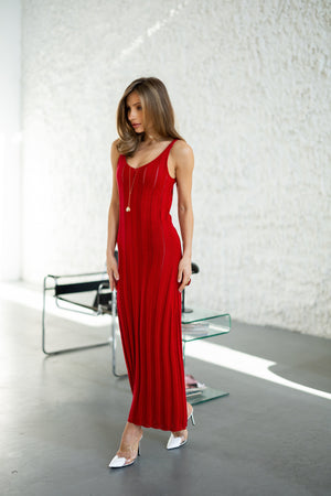 Livia Ribbed Maxi Dress – Red