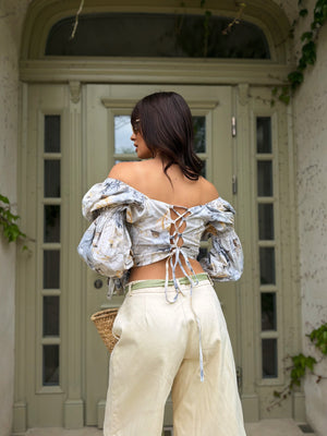 Sylvaine Off-Shoulder Printed Crop Top