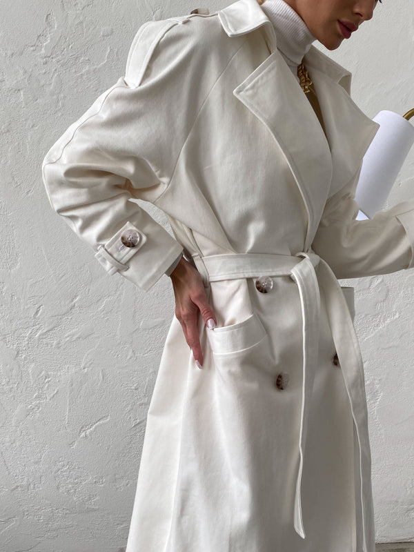 Dorothée Belted Faux-Leather Trench – White