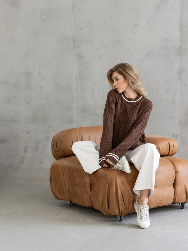 Beatrice Contrast-Trim Cable Sweater – Brown