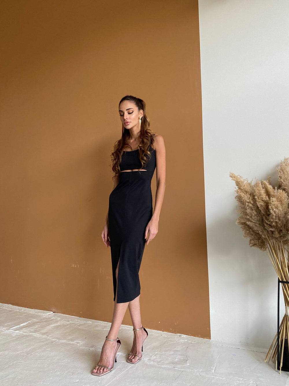Ondine Cut-Out Knit Midi Dress – Black