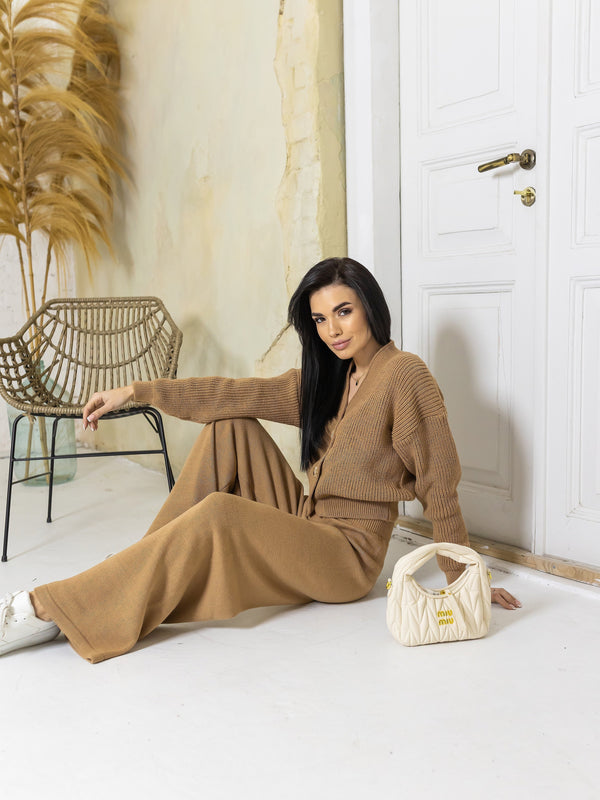 Adélaïde Knit Cardigan & Trouser Set – Camel