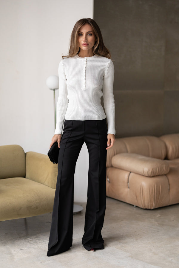 Elise Buttoned Knit Top – Milk White