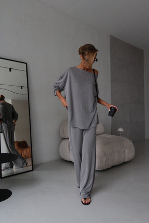 Céleste Off-Shoulder Knit Set – Grey