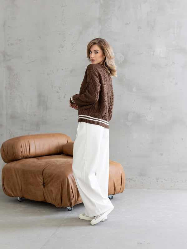 Beatrice Contrast-Trim Cable Sweater – Brown