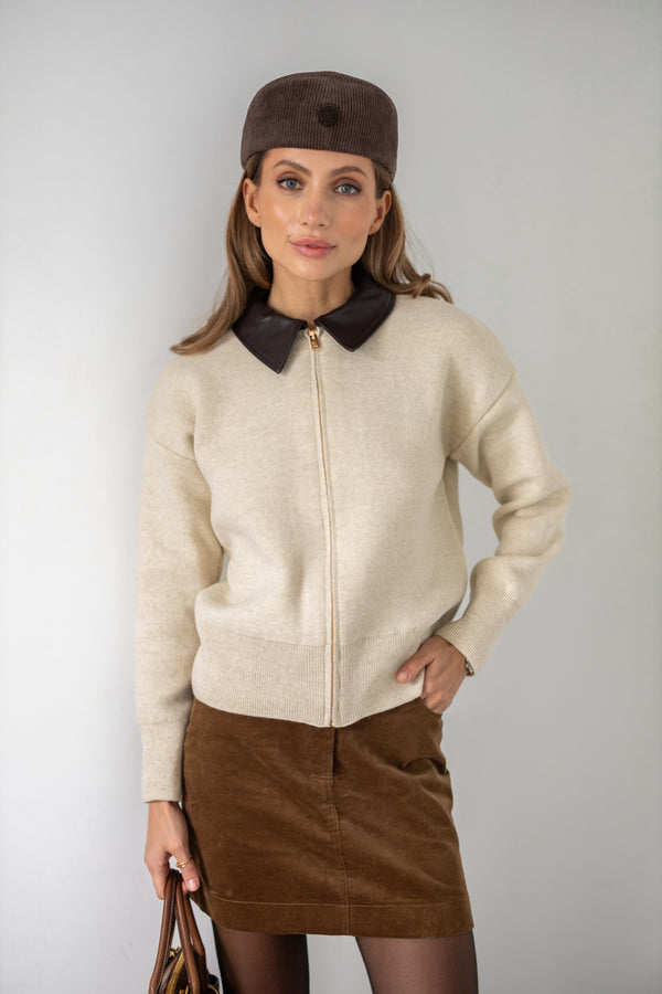 Perrine Collared Cable Sweater – Beige
