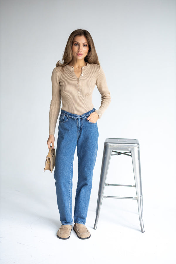 Elise Buttoned Knit Top – Beige
