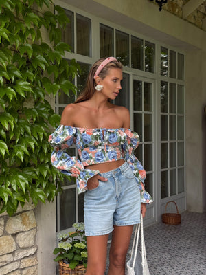 Sylvaine Off-Shoulder Printed Crop Top