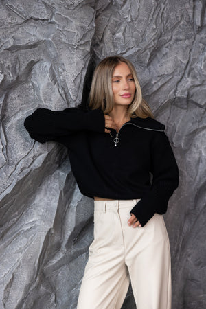 Éliane Half-Zip Cropped Sweater – Black