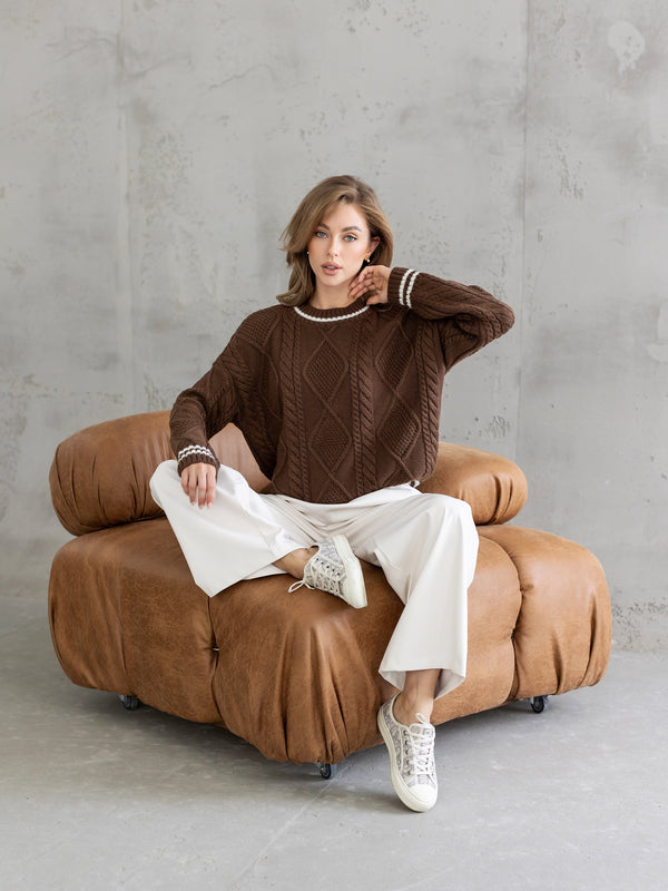 Beatrice Contrast-Trim Cable Sweater – Brown