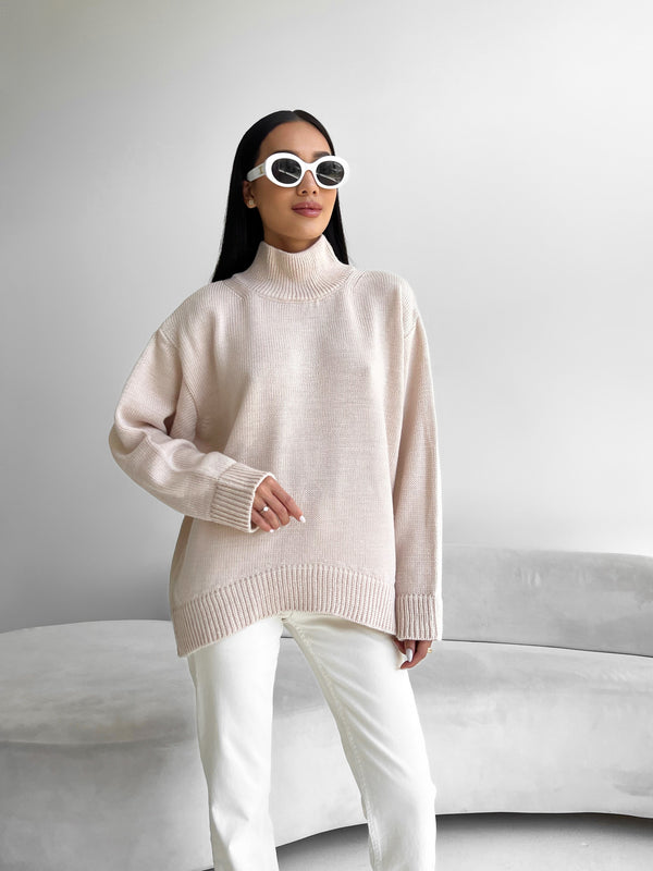 Maëlle Oversized Knit Sweater – Beige