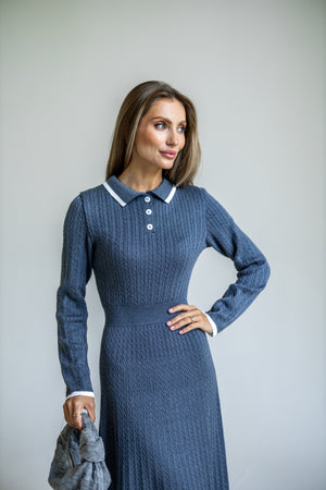 Constance Contrast-Collar Knit Midi Dress – Blue