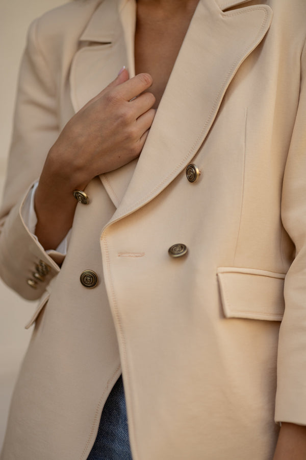Gwendoline Double-Breasted Oversized Blazer – Sand