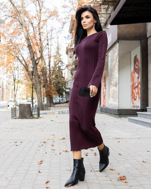 Rosalie Ribbed Midi Dress – Burgundy