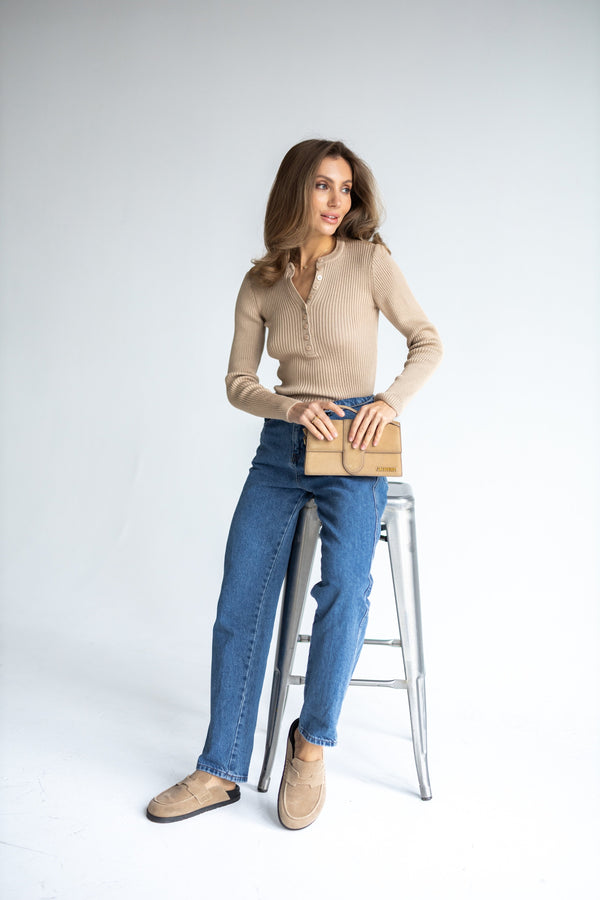 Elise Buttoned Knit Top – Beige