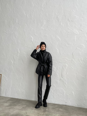 Théodora Quilted Belted Jacket – Black