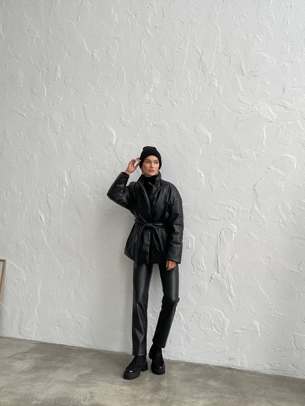 Théodora Quilted Belted Jacket – Black