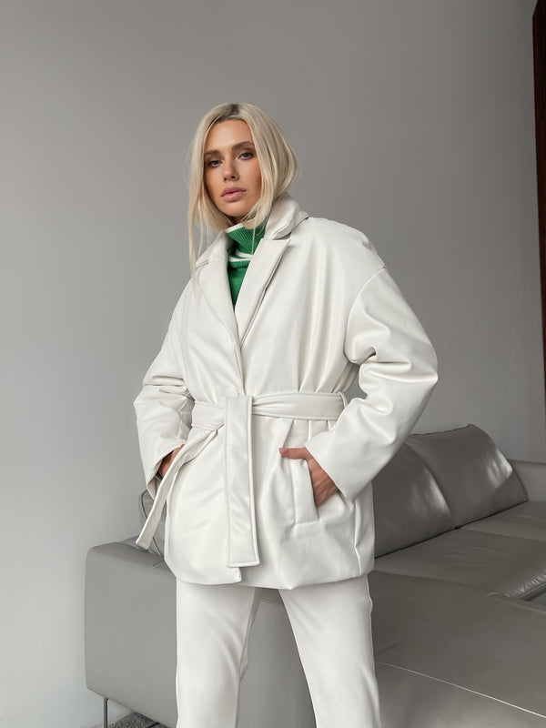 Théodora Quilted Belted Jacket – Ivory