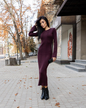 Rosalie Ribbed Midi Dress – Burgundy