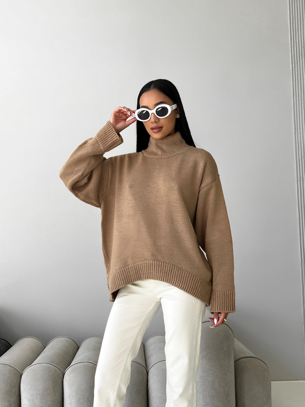 Maëlle Oversized Knit Sweater – Camel