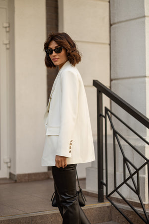 Gwendoline Double-Breasted Oversized Blazer – Milk White