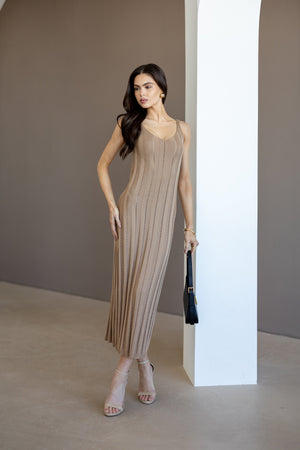 Livia Ribbed Maxi Dress – Camel