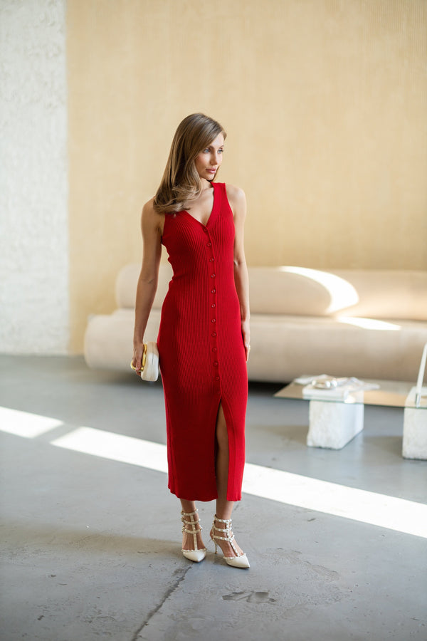 Léonie Buttoned Knit Midi Dress – Red