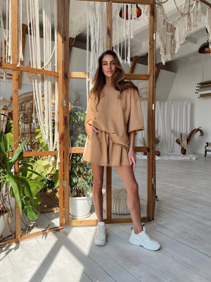 Isaline Oversized Tee & Shorts Set – Camel