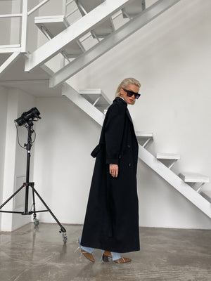 Dorothée Belted Faux-Leather Trench – Navy