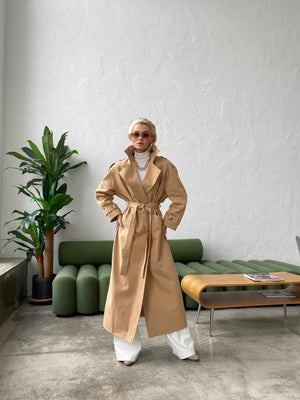 Dorothée Belted Faux-Leather Trench – Camel